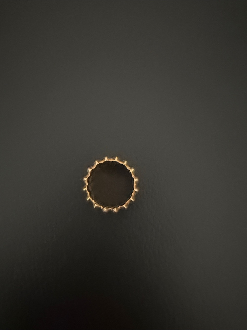 Gold Ring - Picture 2 of 2